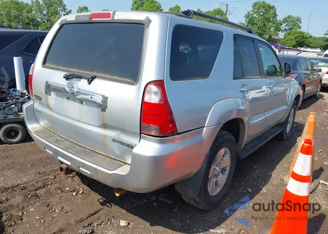 2006 Toyota 4Runner Sr5 V6 z USA, uszkodzony, nr VIN JTEBU14R660102645